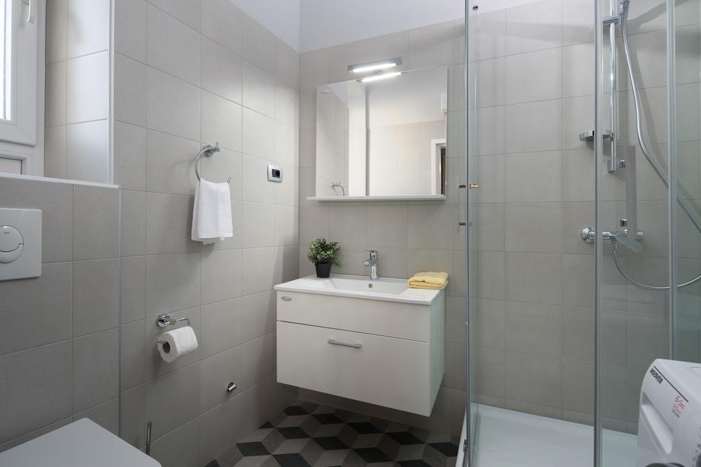 Studio Apartments River Rijeka Bagian luar foto